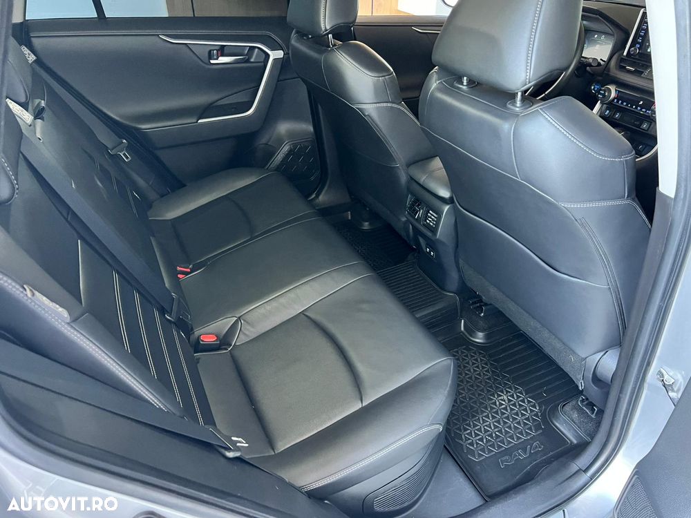 Toyota RAV4 2.5 VVT-iE 4x4 Luxury - 15