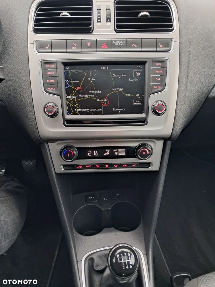 Volkswagen Polo 1.2 TSI Blue Motion Technology beats - 3