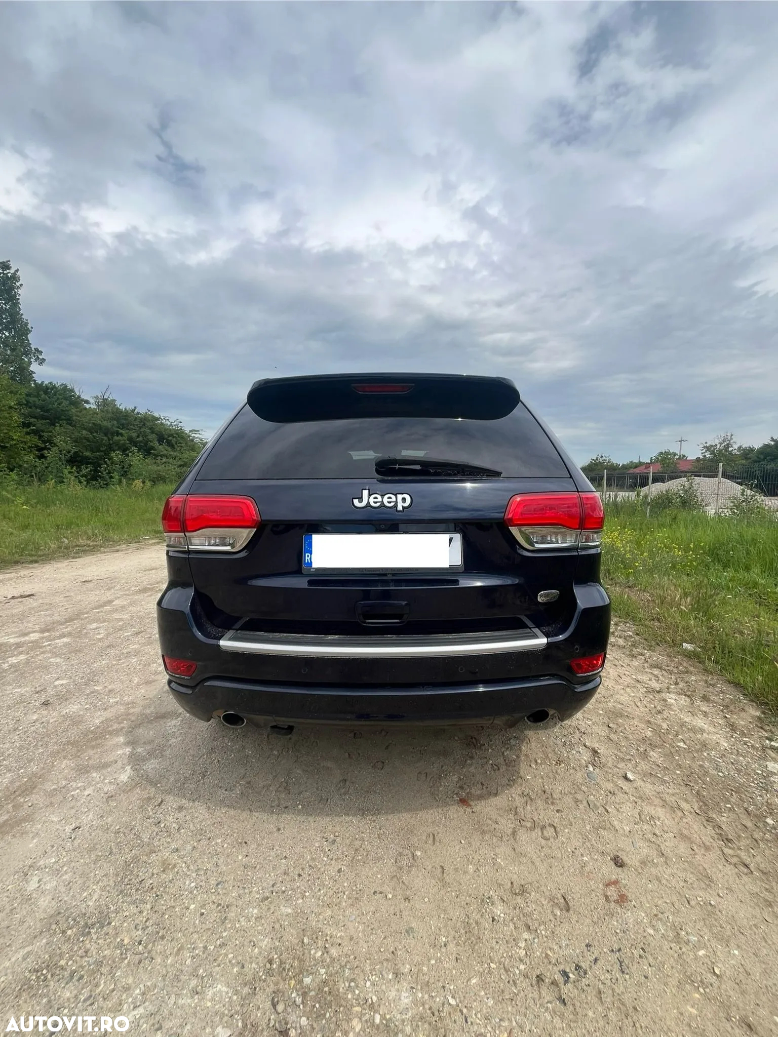 Jeep Grand Cherokee - 3