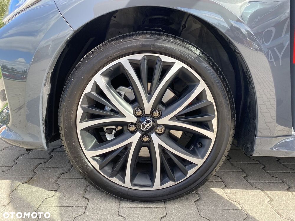 Toyota Yaris Hybrid 1.5 Style - 25