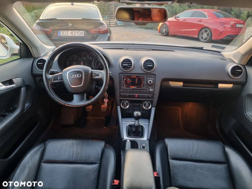 Audi A3 Sportback - 6