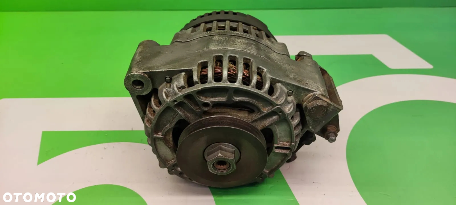 Alternator MAHLE G515900010100 F404900010040 F718901010090 Fendt 926 Vario - 2