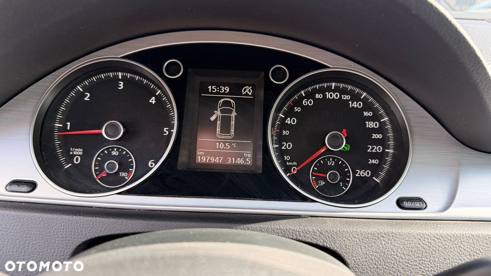 Volkswagen Passat Alltrack - 14