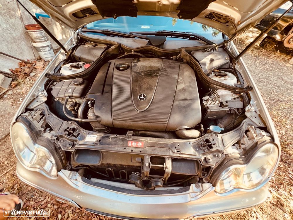 Mercedes-Benz E 220 CDi Elegance - 16