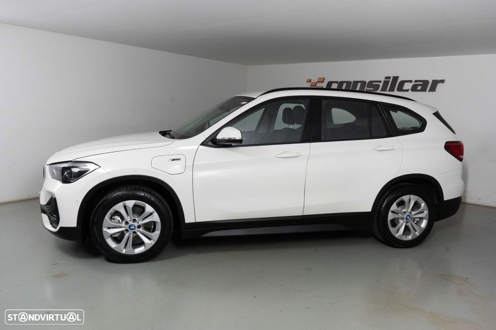 BMW X1 25 e xDrive Corporate Edition - 7