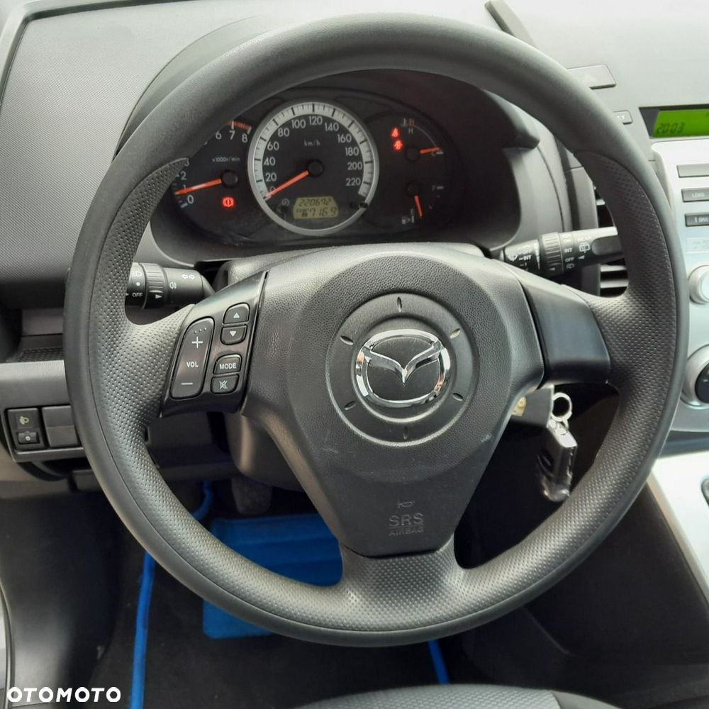 Mazda 5 - 12