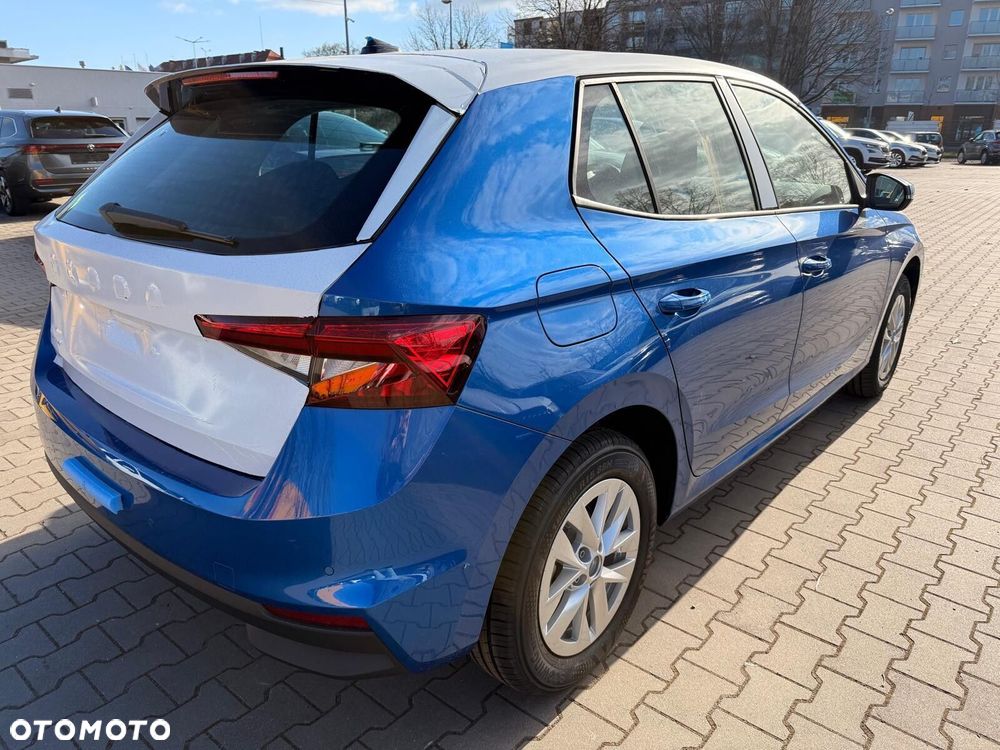 Skoda Fabia - 4