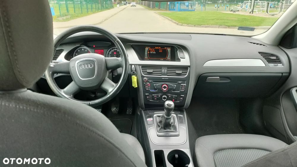 Audi A4 Avant 1.8 TFSI - 12
