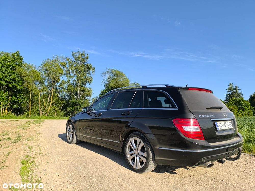 Mercedes-Benz Klasa C 300 CDI BlueEff 4-Matic Elegance - 6