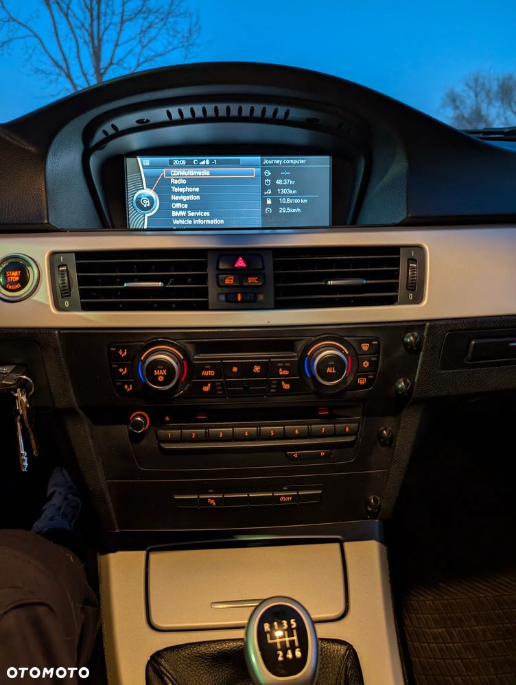 BMW Seria 3 320d Efficient Dynamics - 11