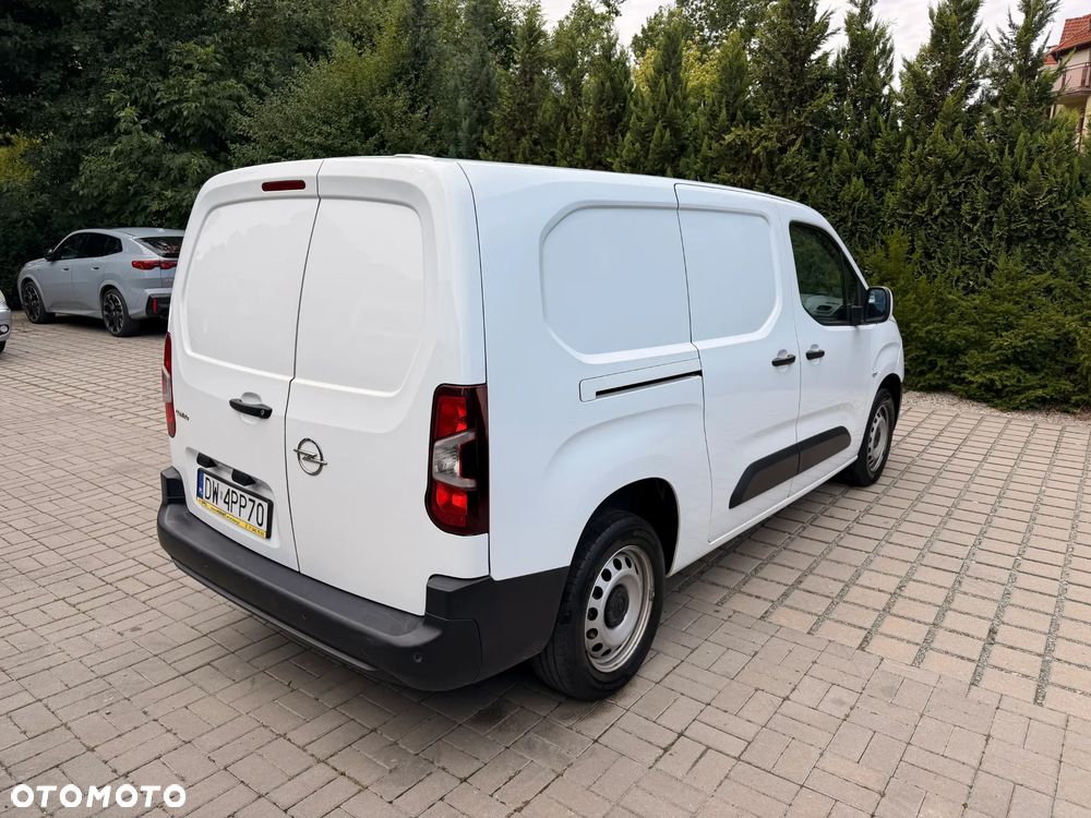 Opel COMBO - 4