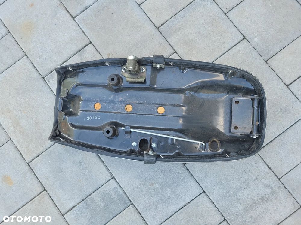 Kanapa, fotel, siedzenie Honda CB 175K - 18