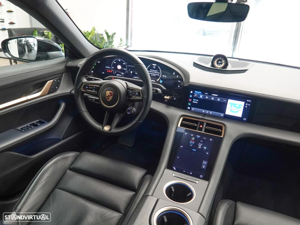 Porsche Taycan Standard - 21