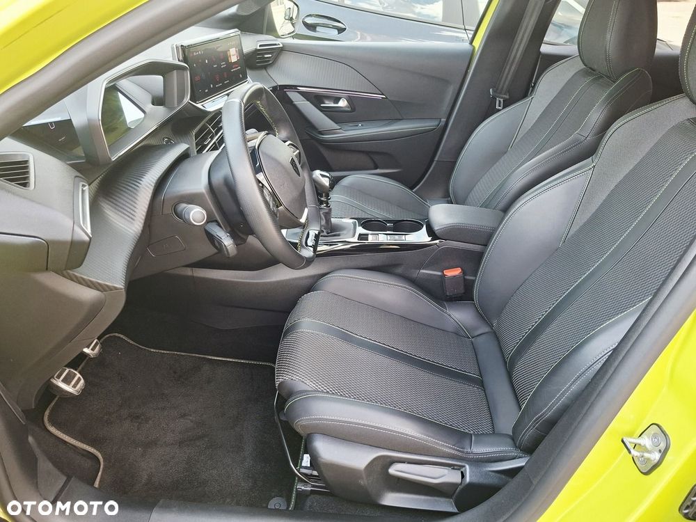 Peugeot 208 1.2 PureTech GT S&S - 16