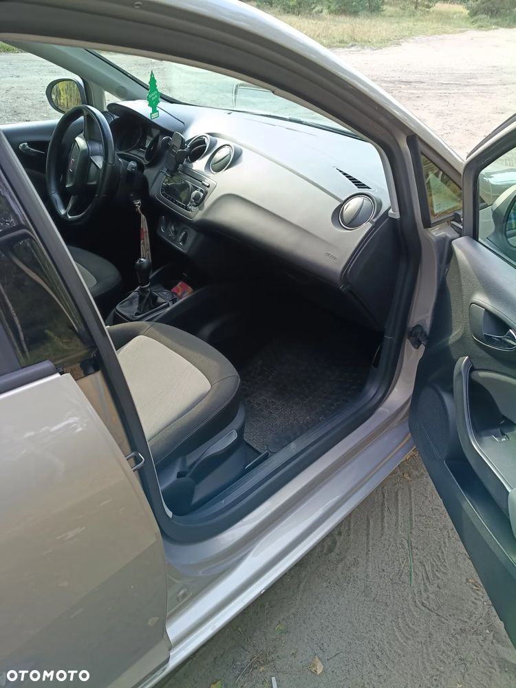 Seat Ibiza 1.2 TSI (Ecomotive) Start & Stop Style - 4