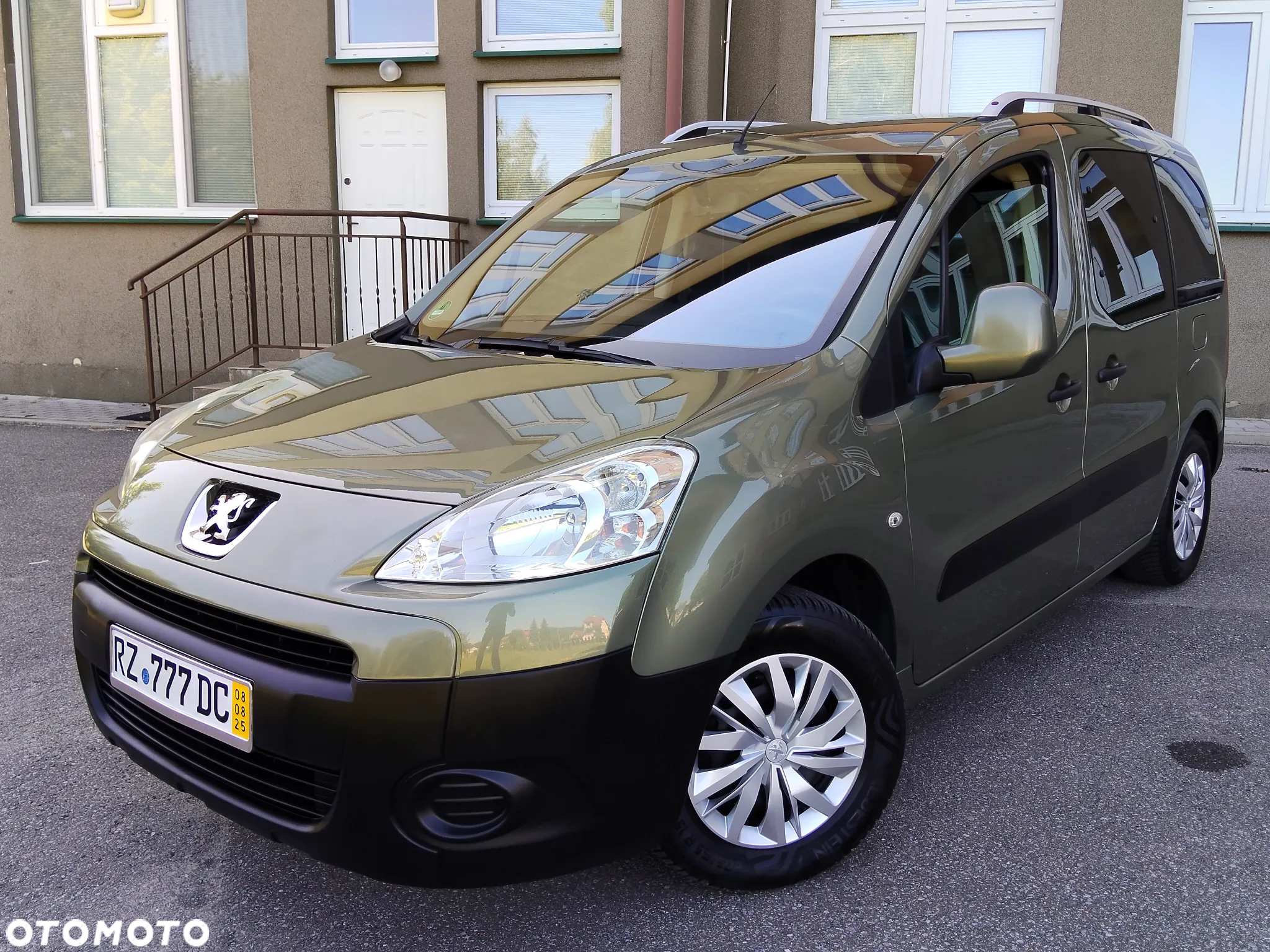 Peugeot Partner Tepee 90 Family - 36