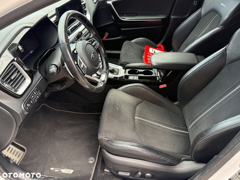 Kia ProCeed 1.4 T-GDI DCT7 OPF GT LINE - 12