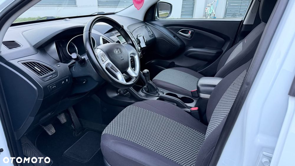 Hyundai ix35 2.0 2WD Comfort - 26