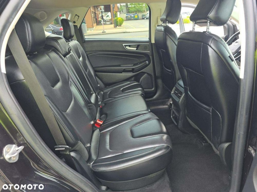 Ford Edge - 7