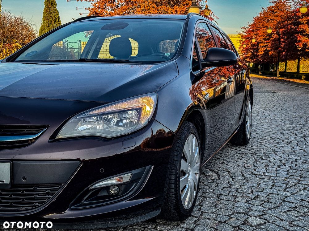Opel Astra 1.4 Turbo Design Edition - 16