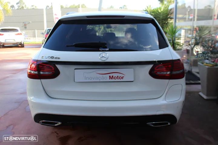 Mercedes-Benz C 300 de AMG Line - 9