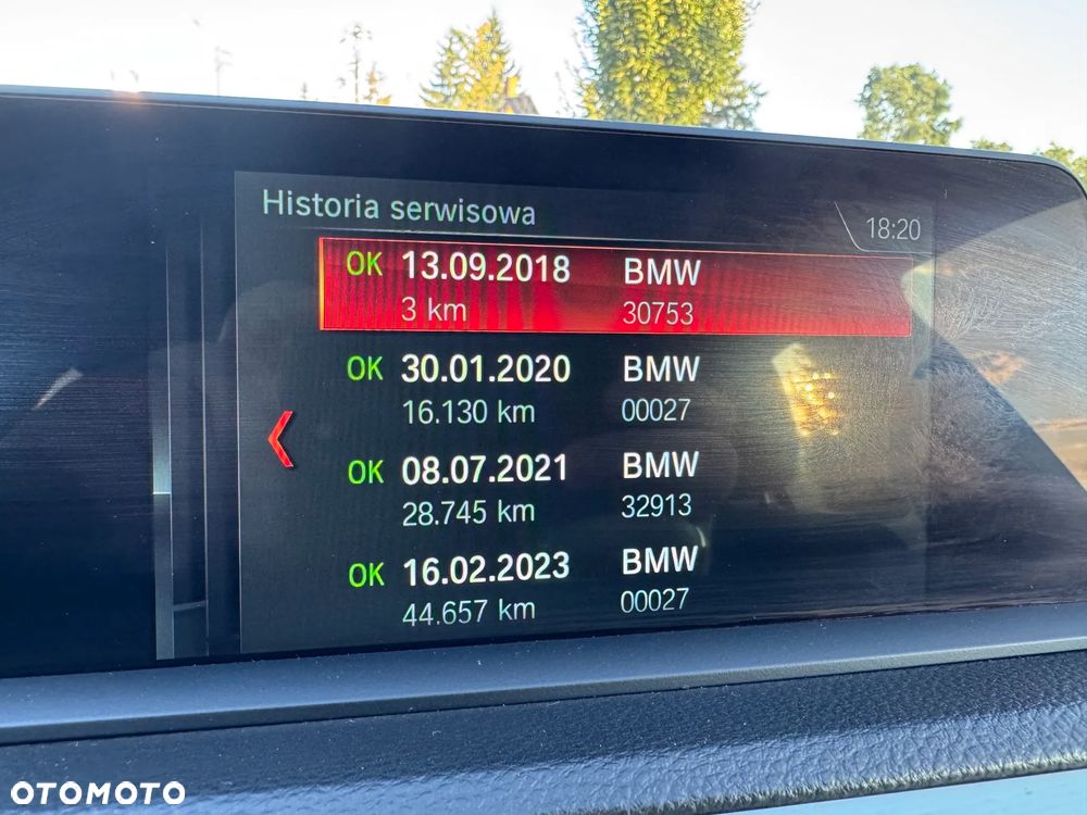 BMW Seria 1 118i Sport Line - 17