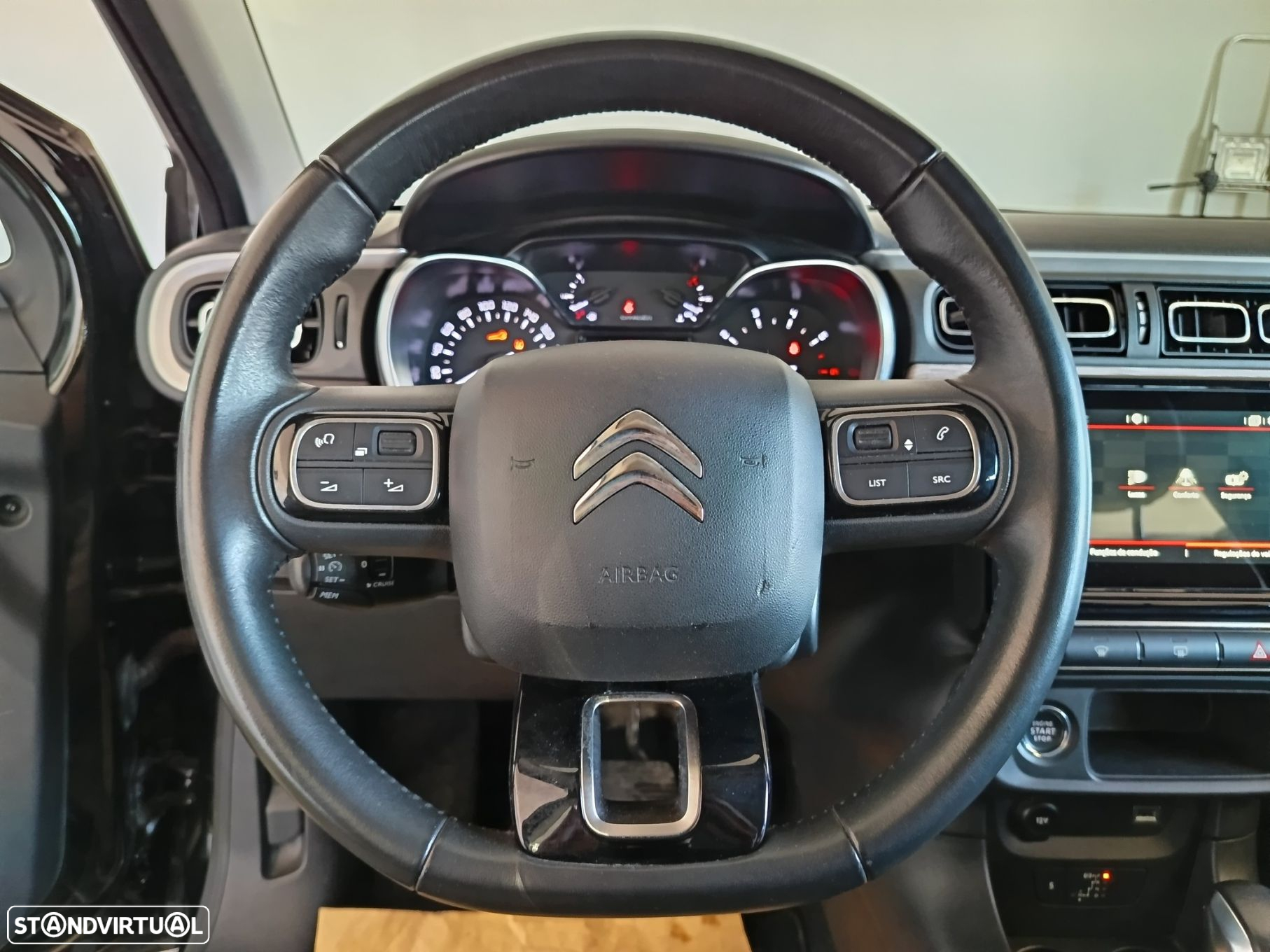 Citroën C3 1.2 PureTech Shine Pack EAT6 - 13