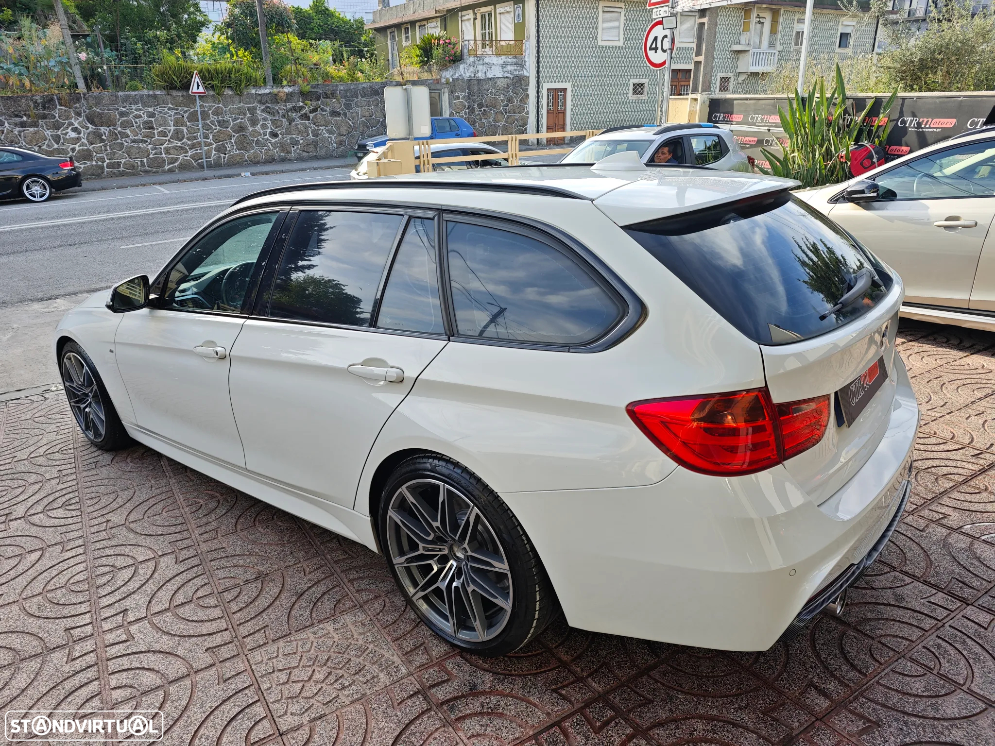 BMW 320 d Touring Auto Pack M - 13