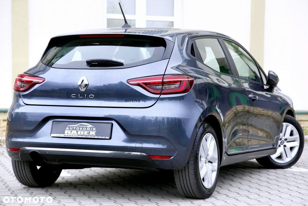 Renault Clio - 22