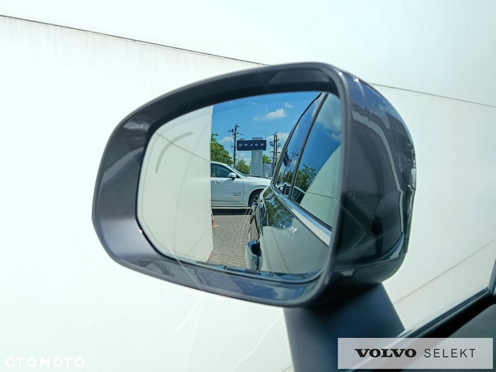Volvo XC 90 - 11