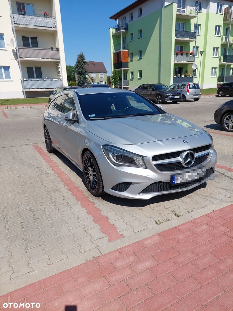 Mercedes-Benz CLA 200 - 1
