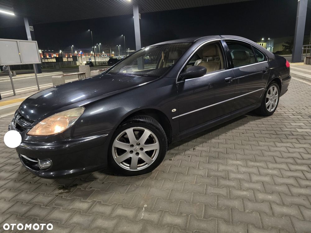 Peugeot 607