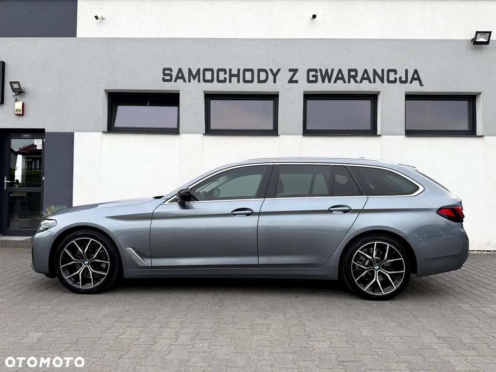 BMW Seria 5 520i - 14