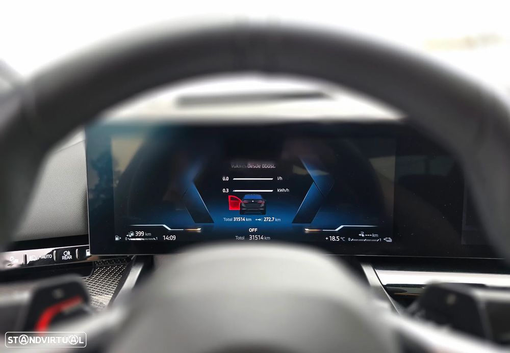 BMW 530 e Pack Desportivo M Pro - 18