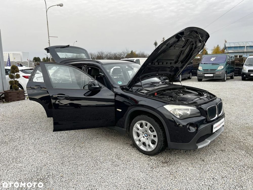 BMW X1 sDrive18i - 19