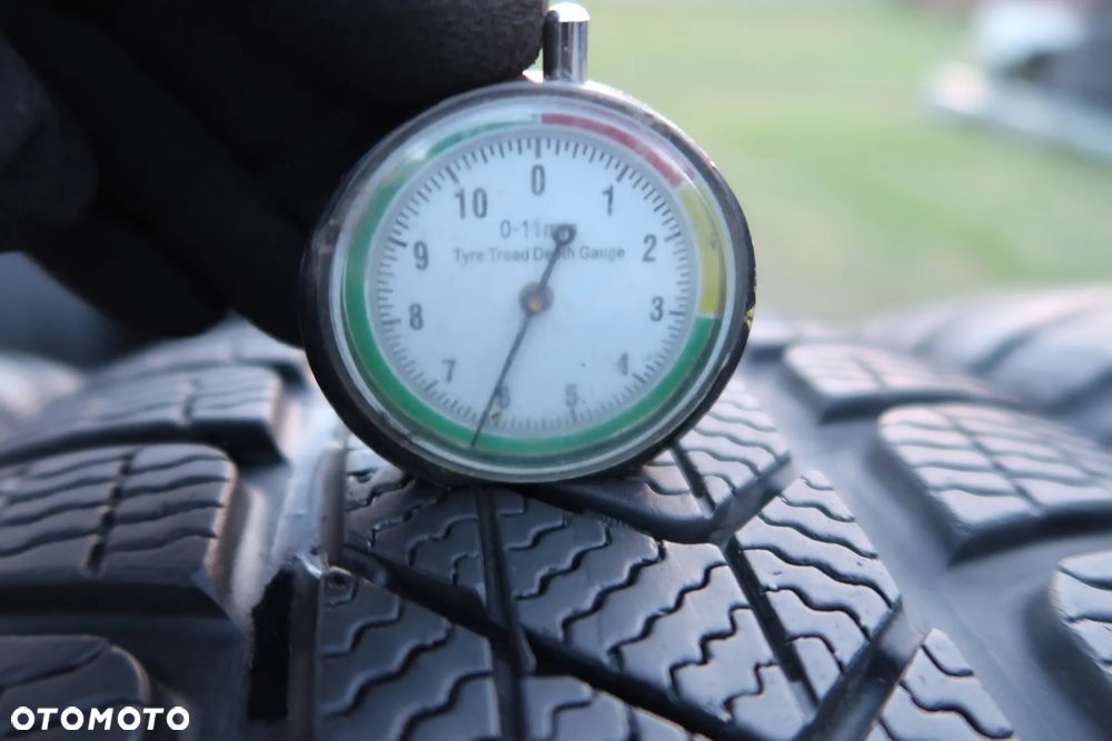 255/35r19 - 225/40r19 Pireli sottozero 3 RSC - 5