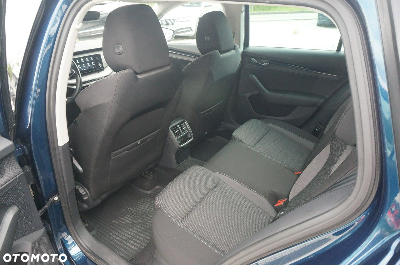 Skoda Octavia 2.0 TDI Ambition - 24
