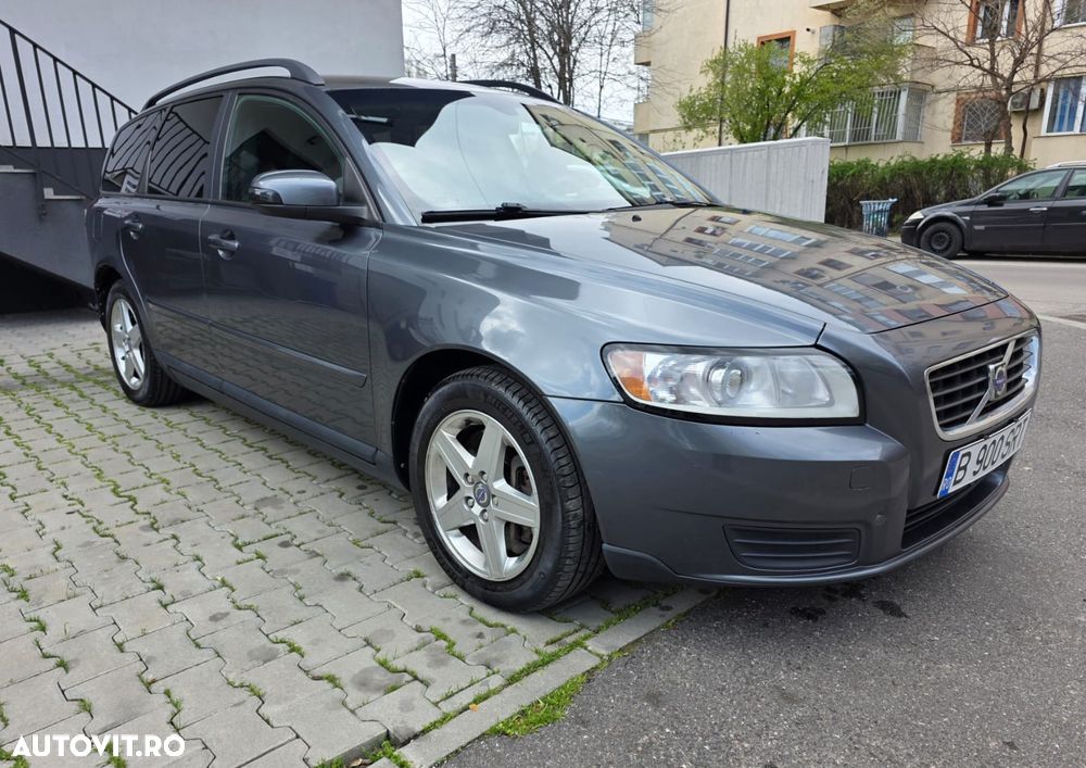 Volvo V50 - 3