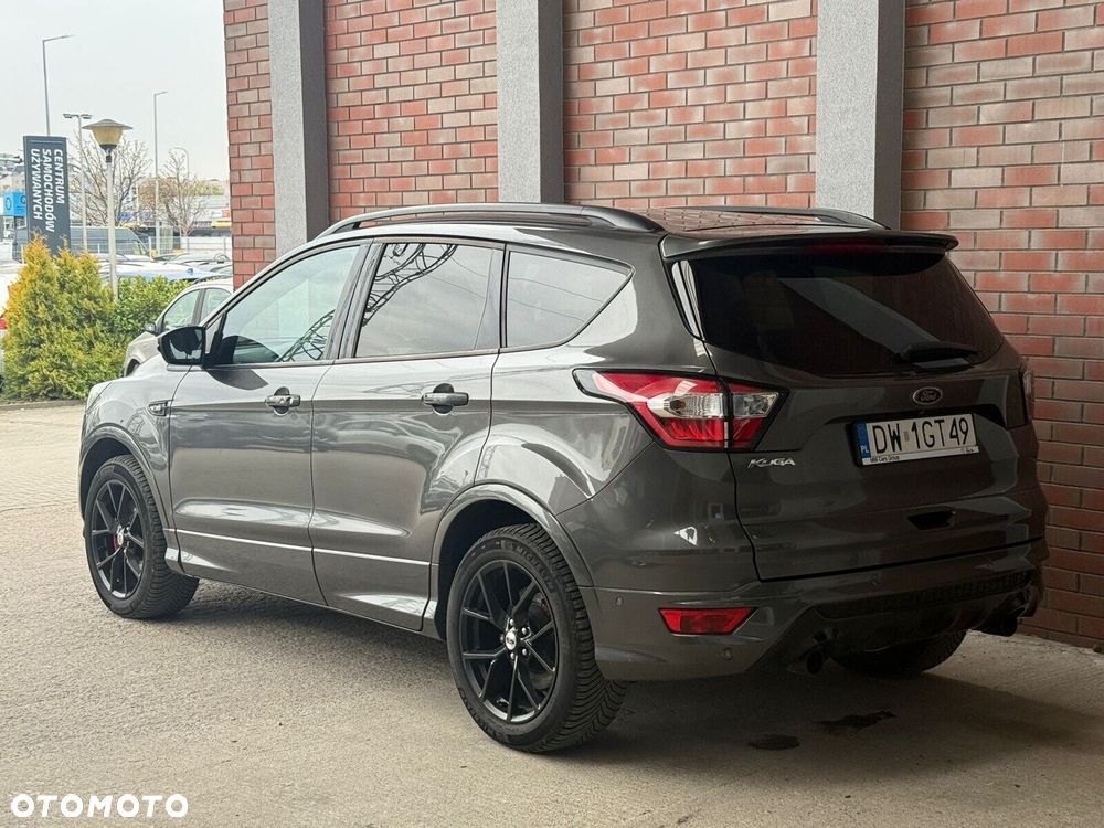 Ford Kuga - 5