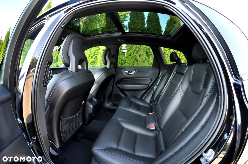 Volvo XC 60 D4 AWD Inscription - 25