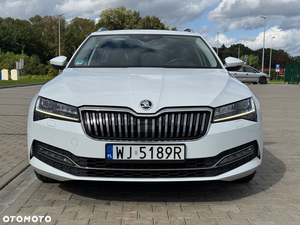 Skoda Superb 2.0 TDI Style DSG - 8