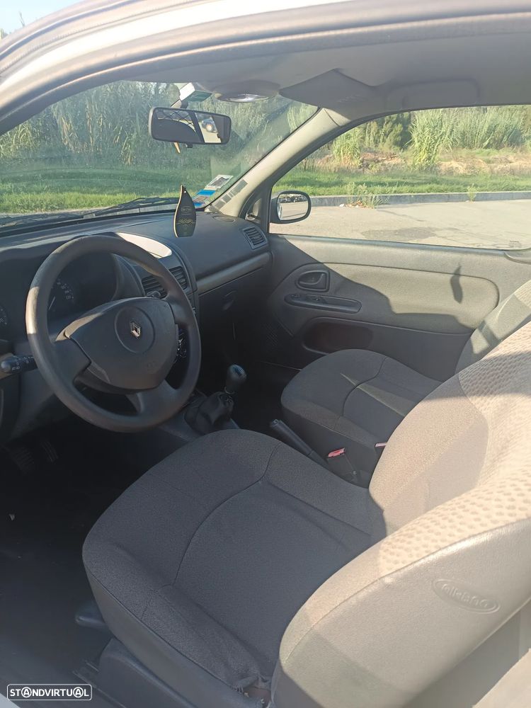 Renault Clio 1.5 dCi Pack Authentique - 5