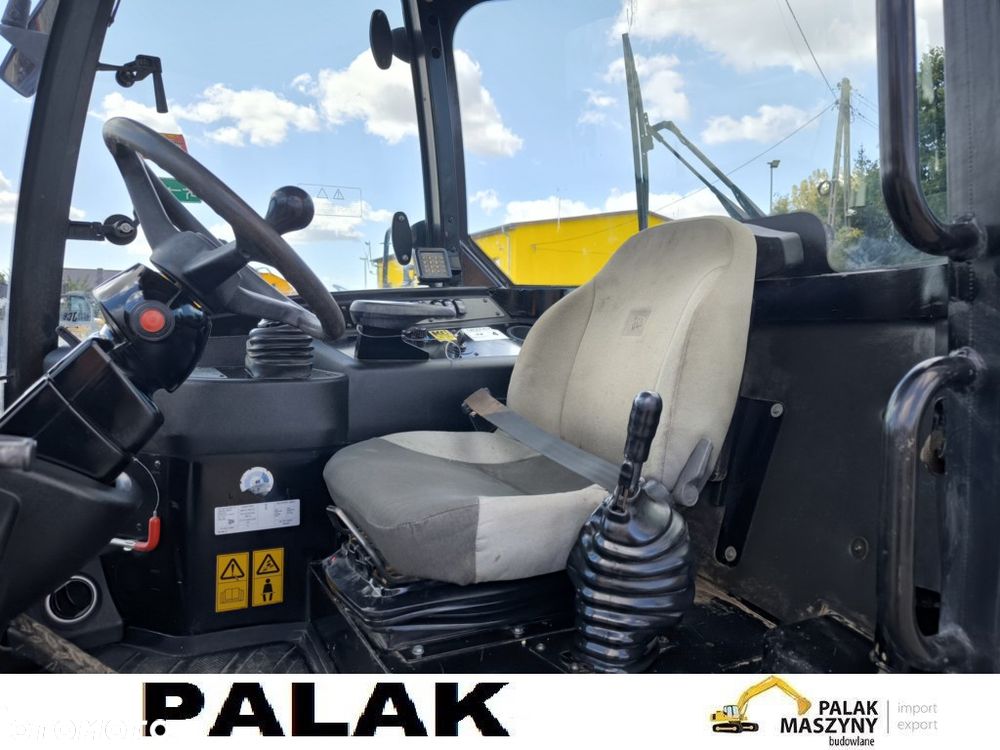 JCB Ładowarka  kołowa  JCB 406 , 2019 rok - 11