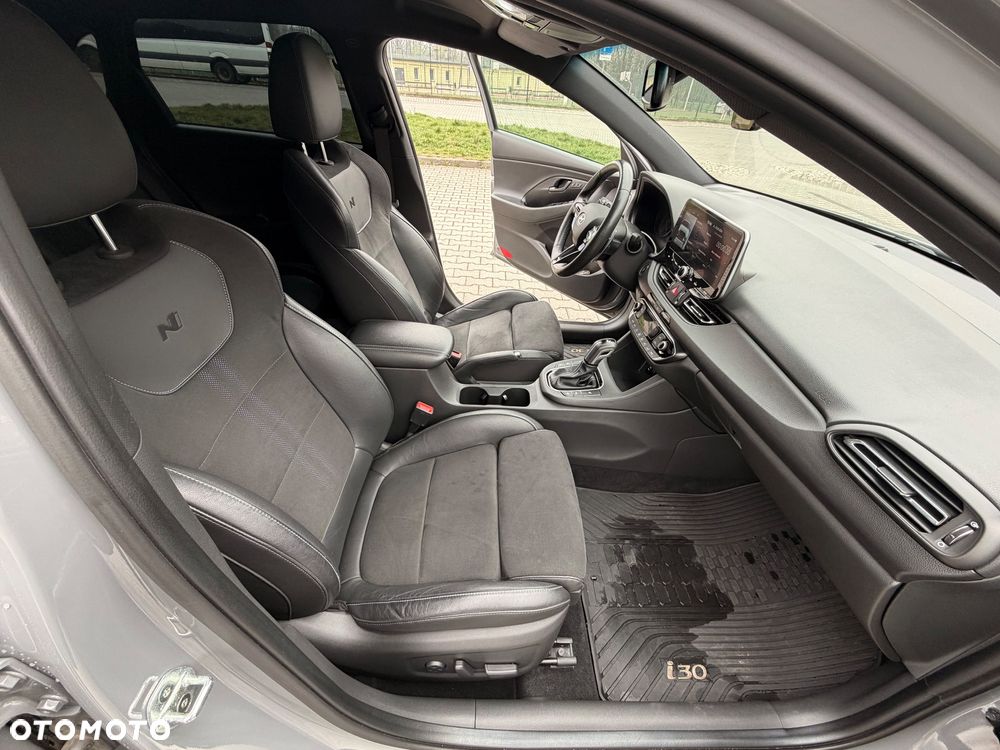 Hyundai i30 N 2.0 T-GDI Performance DCT - 11