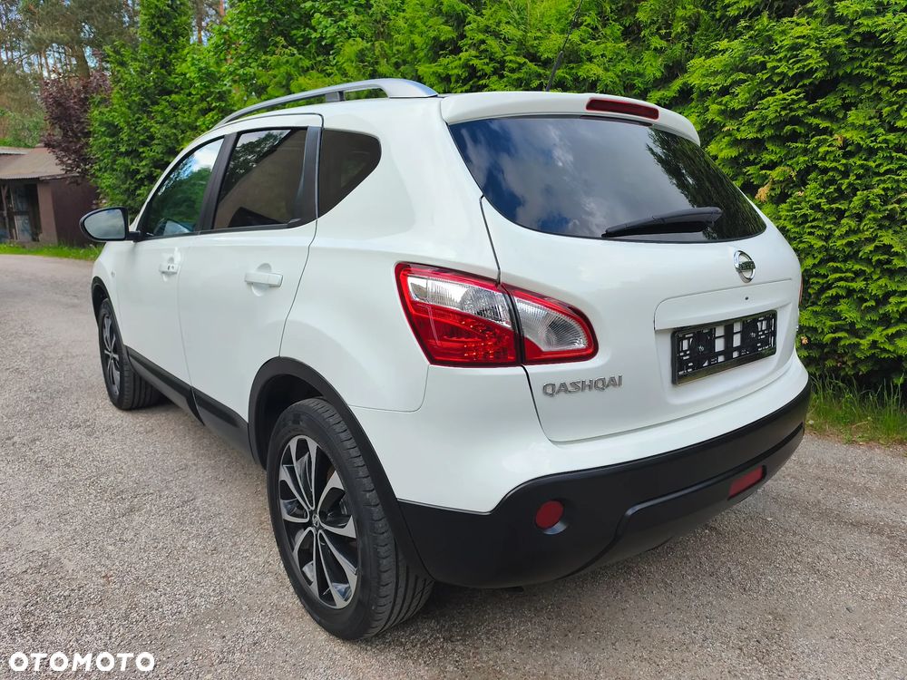 Nissan Qashqai 2.0 dCi 4 x 4 DPF tekna - 6