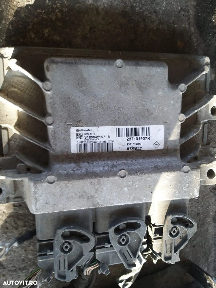 Calculator cod: 237101907R pentru Clio 3 1.2 - 1