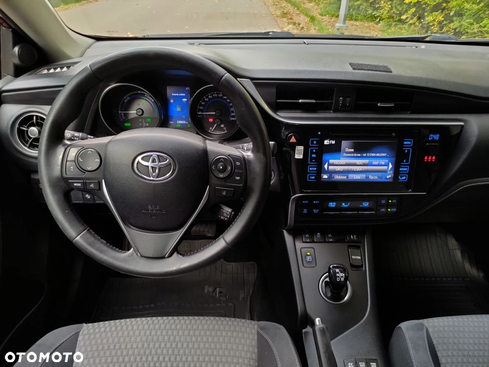 Toyota Auris 1.8 VVT-i Hybrid Automatik Touring Sports Design Edition - 19