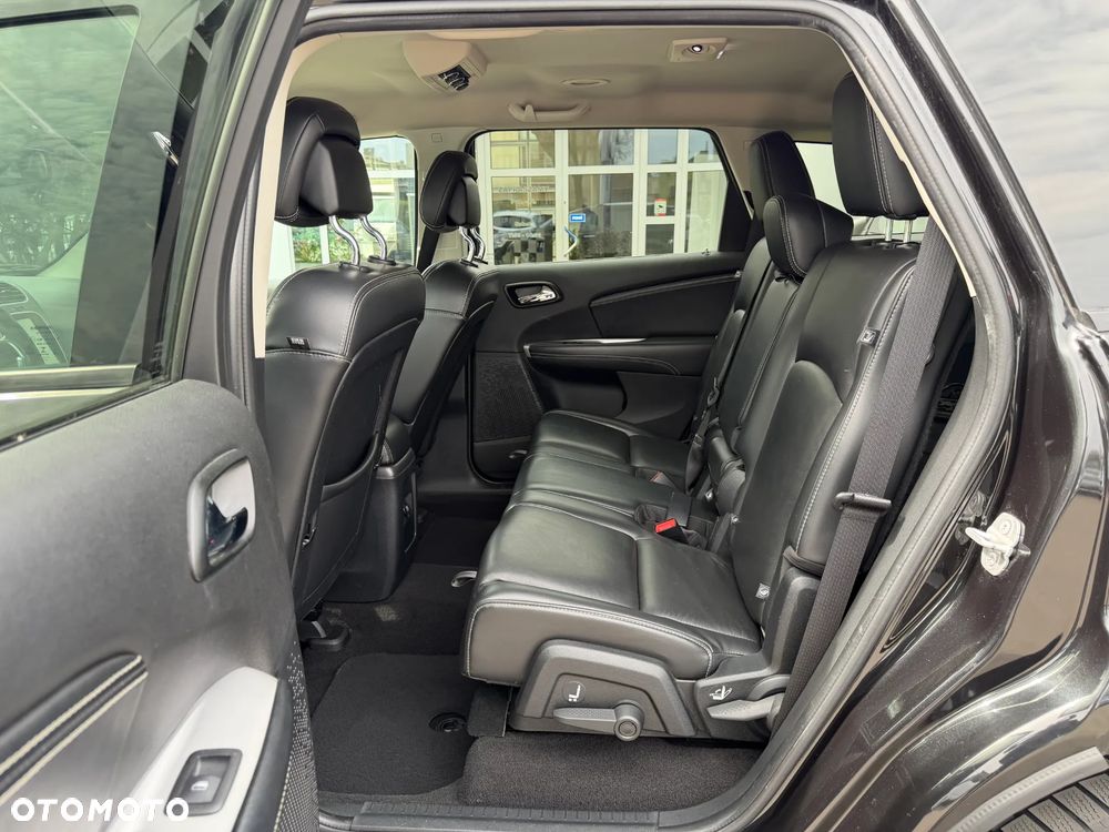 Fiat Freemont 2.0 Multijet 16V DPF Automatik Allrad Lounge - 13