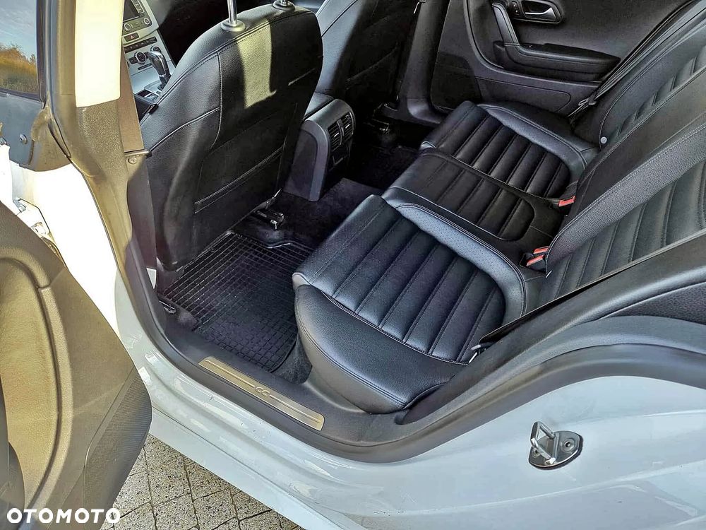 Volkswagen CC 2.0 TSI DSG - 17