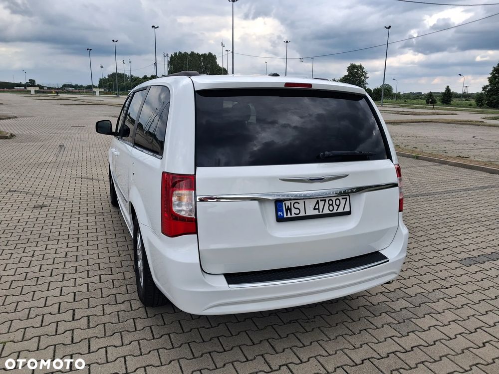 Chrysler Town & Country 3.6 Touring - 8